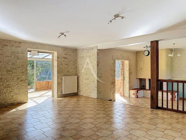 Maison vente à Cholet, Montilliers