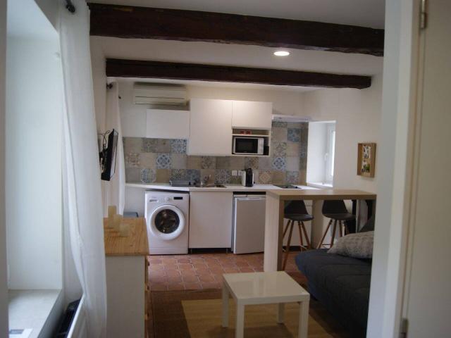 Studio location à Quartier la Retrache, Le Luc