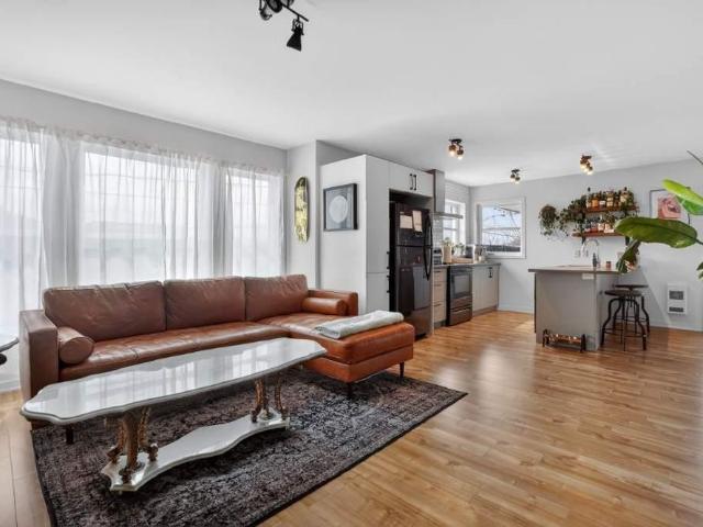 Apartment for rent in La Vallée-du-richelieu, Quebec