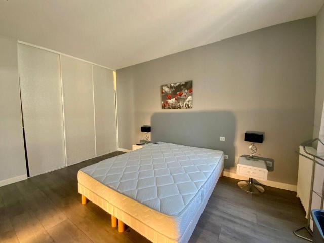 Appartement location à Aux Rochers, Champagnac