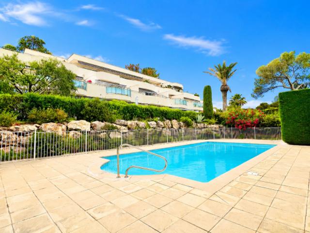 Appartement vente à Arrondissement de Draguignan, Saint-raphaël