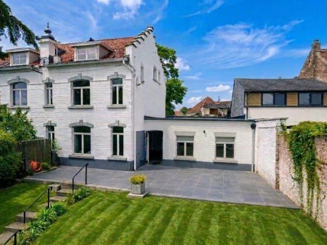 Maison location à La Hulpe, Wallonie