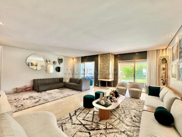 Villa vente à Bouskoura, Gharb-Chrarda-Beni Hssen