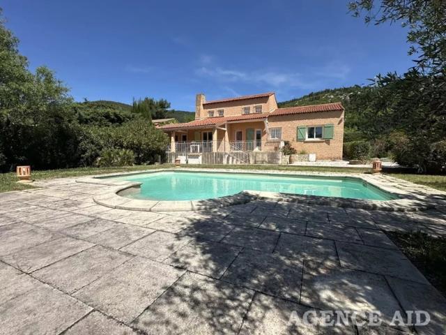 Maison vente à Marseille, Cuges-les-pins