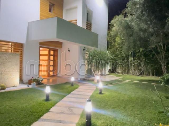 Villa vente à Bouskoura, Gharb-Chrarda-Beni Hssen