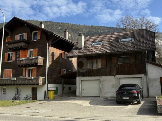 Mehrfamilienhaus kaufen in Moutier, Bern