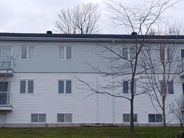 Apartment for rent in Les Maskoutains, Quebec