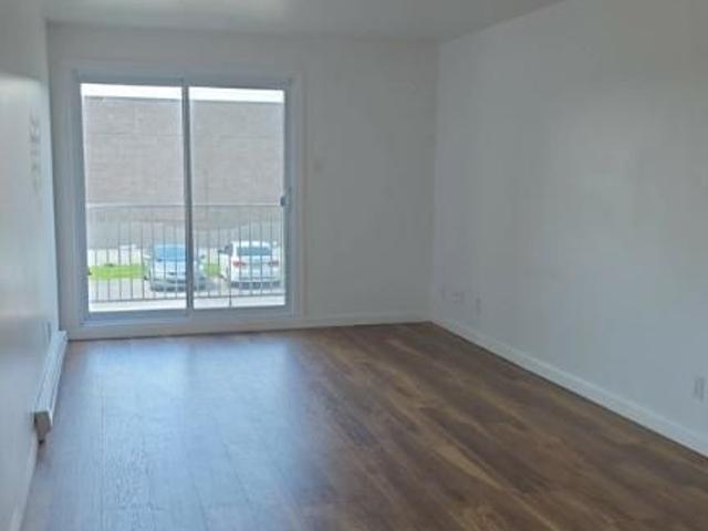 Apartment for rent in Mauricie, Quebec