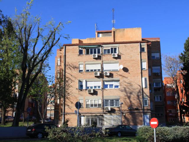 Apartamento en alquiler en Madrid, Almendrales