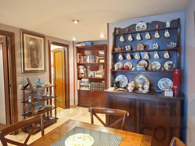 Piso en venta en El Milán, Oviedo