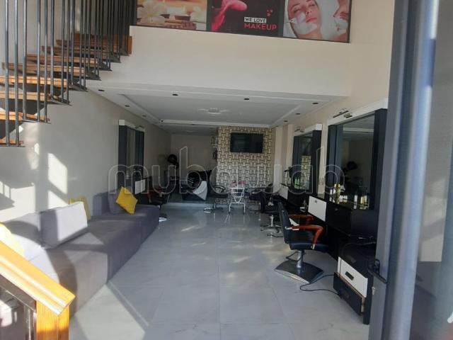Local commercial location à Anfa, Gharb-Chrarda-Beni Hssen