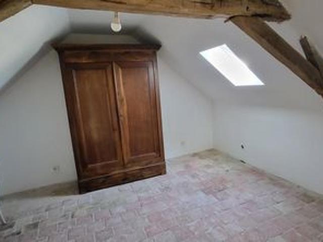 Villa vente à Montmorillon, Saint-pierre-de-maillé