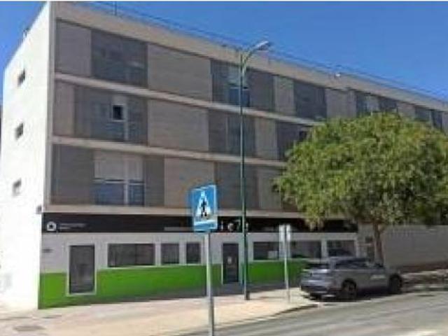 Local Comercial en alquiler en Puerto de la Torre, Málaga-Costa del Sol