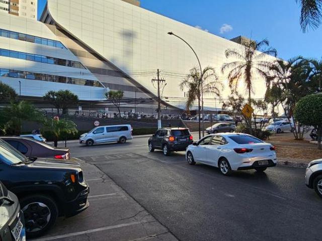Apartamento venda em Região Geográfica Imediata do Distrito Federal, Região Integrada de Desenvolvimento do Distrito Federal e Entorno
