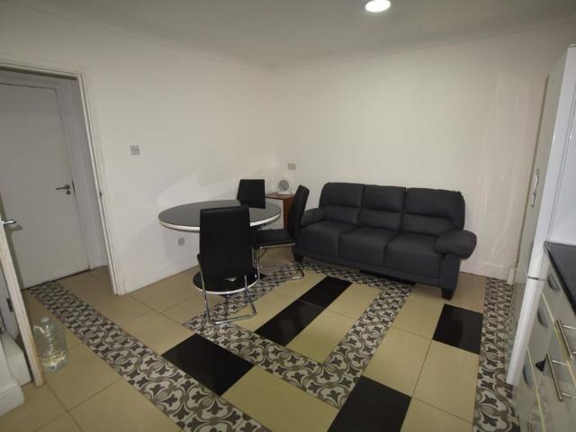 Apartment for rent in St. John's Wood, Isle Of Man