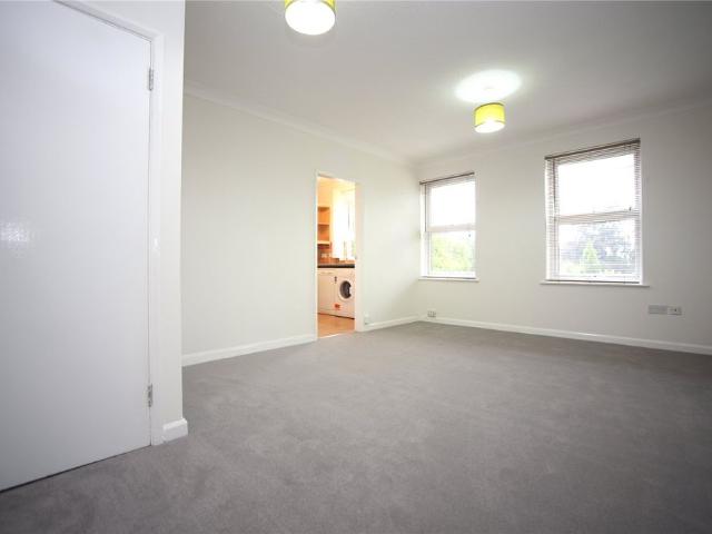 Apartment for rent in Ewens Farm, Golden Valley