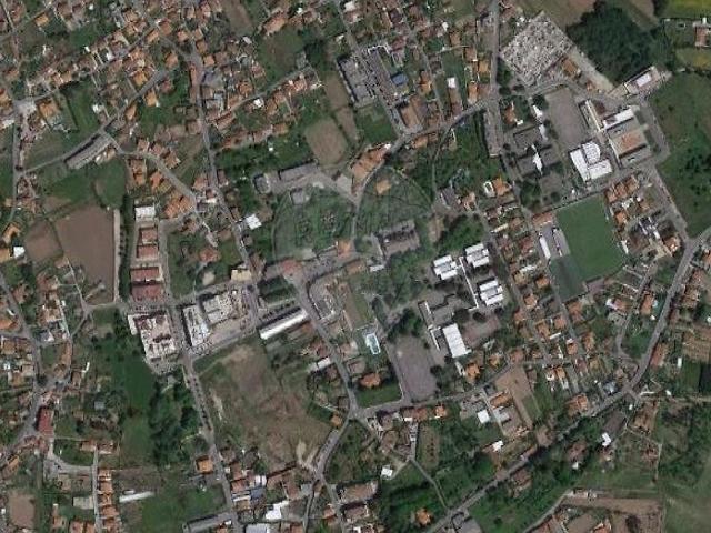 Loja venda em Charrueiras, Gavião