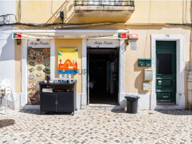 Armazém venda em Lisboa