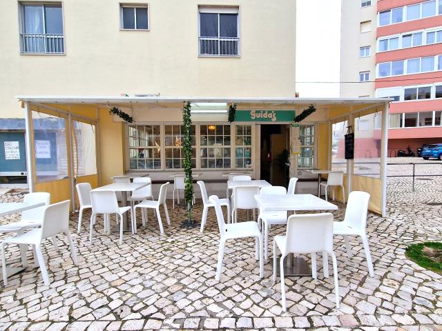Loja venda em Bairro das Caixas, Cascais