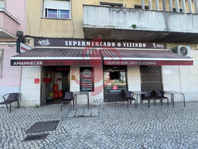 Loja venda em Damaia, Amadora