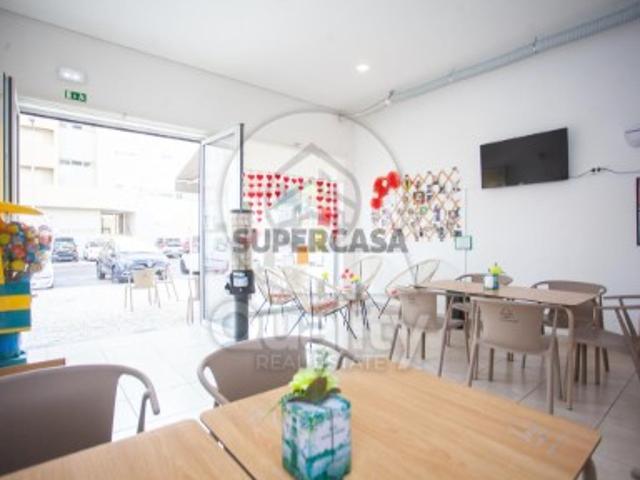 Armazém venda em Barreiro, Verderena