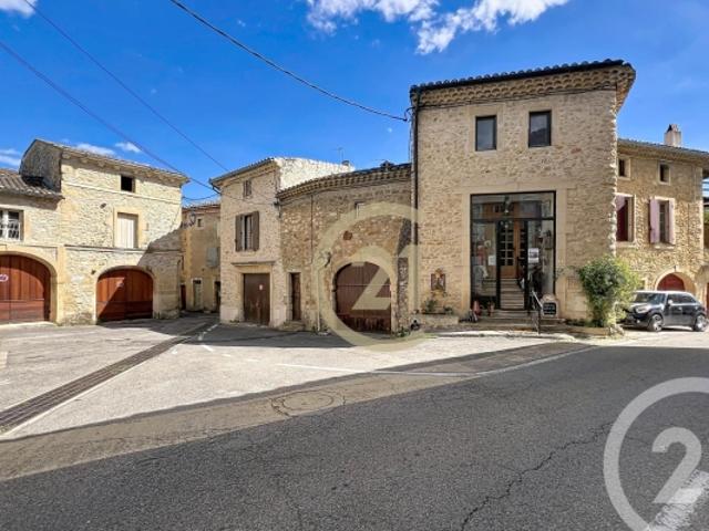 Maison vente à Nîmes, Tresques