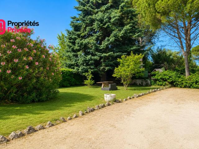 Villa vente à Nîmes, Tresques