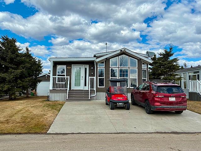 House for sale in Stony Plain, Alberta