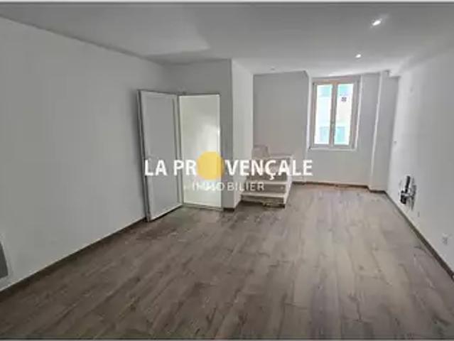 Appartement vente à Aix-en-Provence, Trets