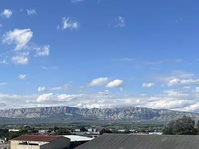 Appartement vente à Aix-en-Provence, Trets