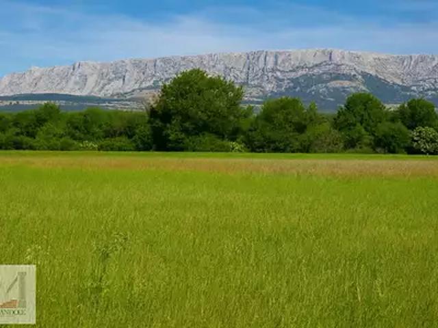 Terrain vente à France métropolitaine, Trets