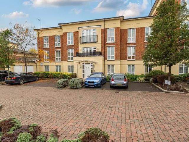 Apartment for rent in Clewer Village, Windsor
