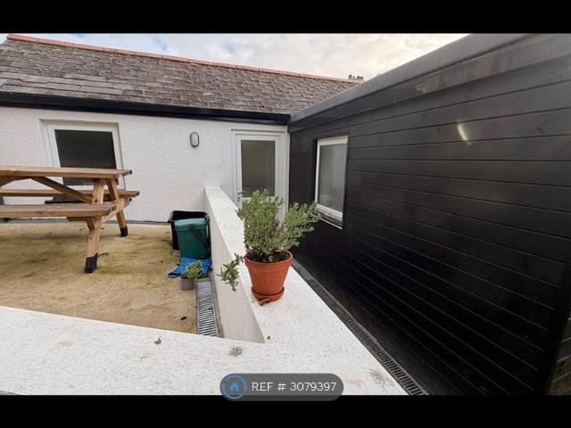 Studio for rent in Falmouth, Cornwall