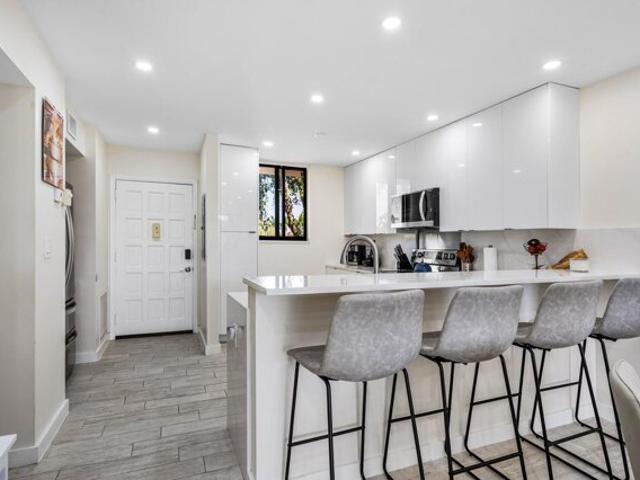 Condo for sale in Lake Worth