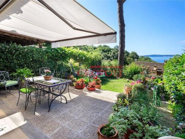 Villa Indipendente in vendita a Roma Capitale, Lazio