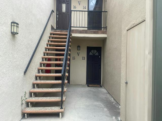 Condo for sale in Canyon Country, California