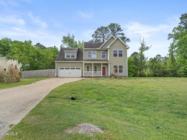 House for sale in Moyock