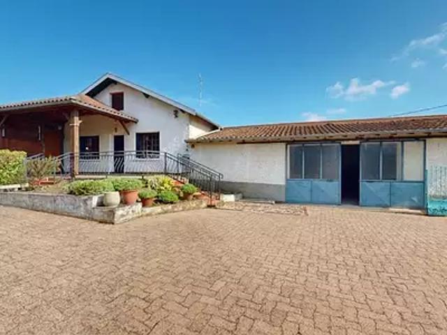 Maison vente à Bourg-en-Bresse, Trévoux