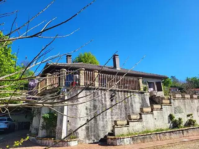 Maison vente à Bourg-en-Bresse, Trévoux