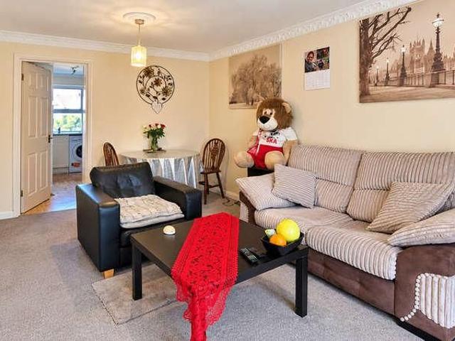 Apartment for rent in Cliftonville, Weston-super-Mare