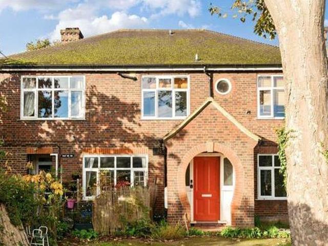 House for sale in Lyons, Greater London