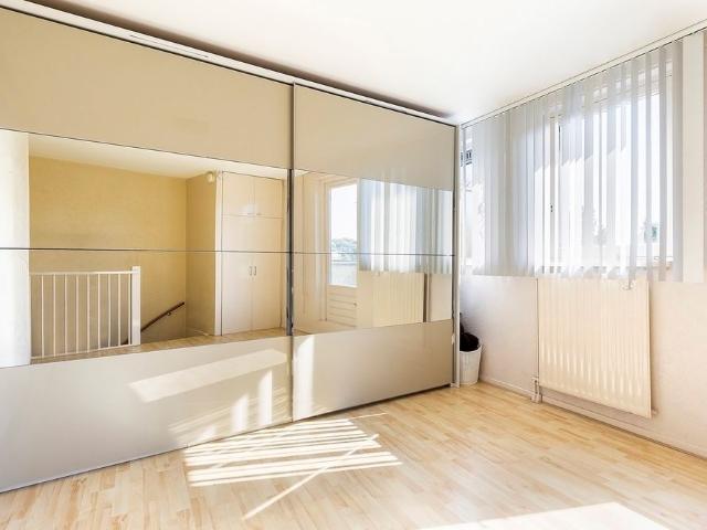 Woning te huur in Den Haag, Vrederust