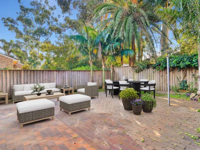 House for rent in Lower North Shore, Sydney