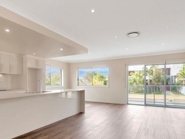 Townhouse for rent in Fernbrook, Queensland