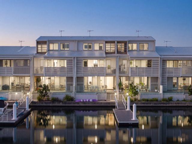 Townhouse for sale in Toombul, Queensland