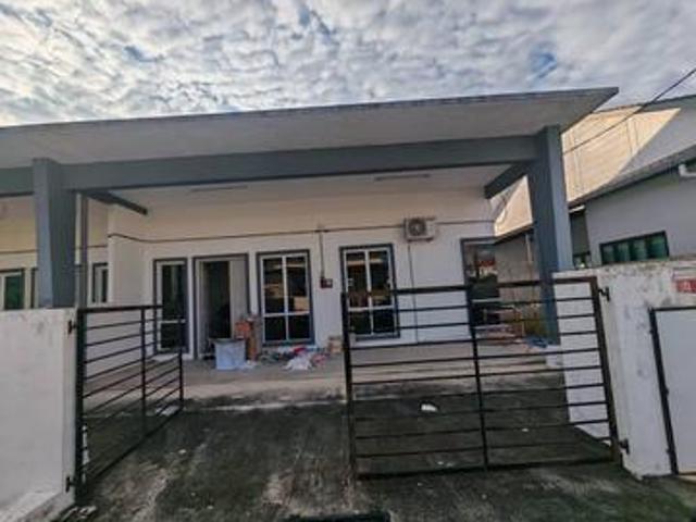 Residential House for sale in Triang, Pahang