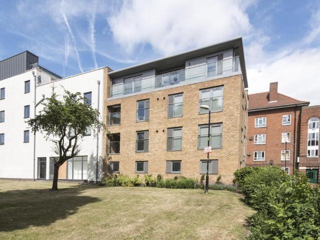 Apartment for rent in Clapham, Greater London