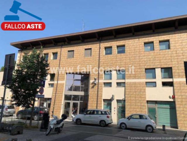 Ufficio in vendita a Palazzo Del Pero, Toscana
