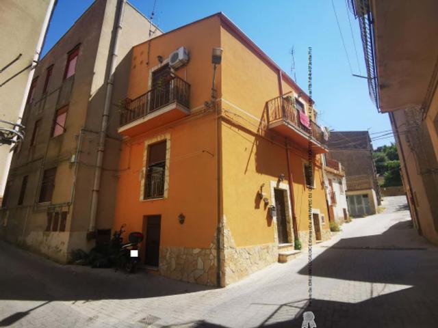Appartamento in vendita a Enna Bassa, Enna