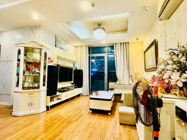 Nhà bán tại Hoàn Kiếm, Hà Nội